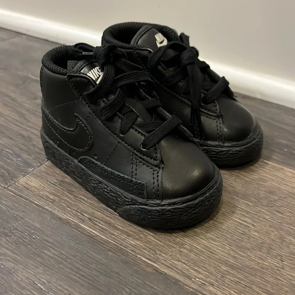 Nike Blazer Mid TD toddlers Infant Shoes Sneakers black 375492 001 new Size 4C 4